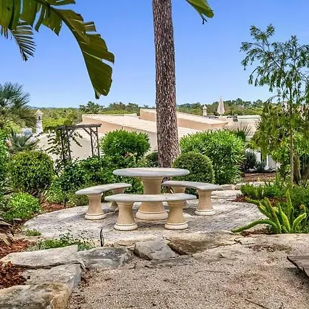 Villa Vale Do Garrao Sleeps 8 With Pool Air Con&wifi Quinta do Lago